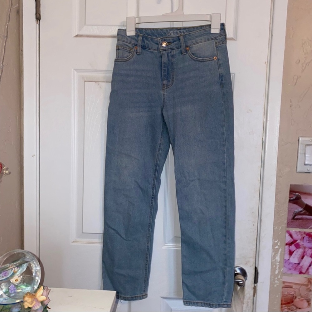 High Waisted Mom Jeans. Great quality.